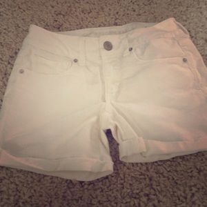 American Eagle shorts!